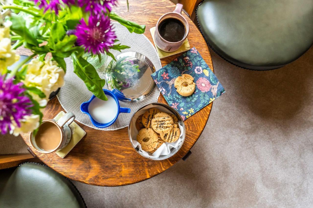 Washington House Bed & Breakfast แนร์น ภายนอก รูปภาพ